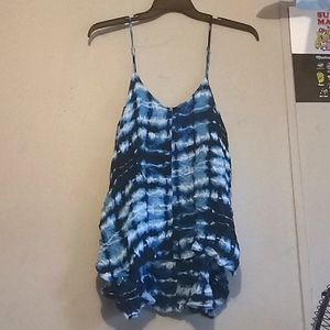 Tie-dye cropped blouse